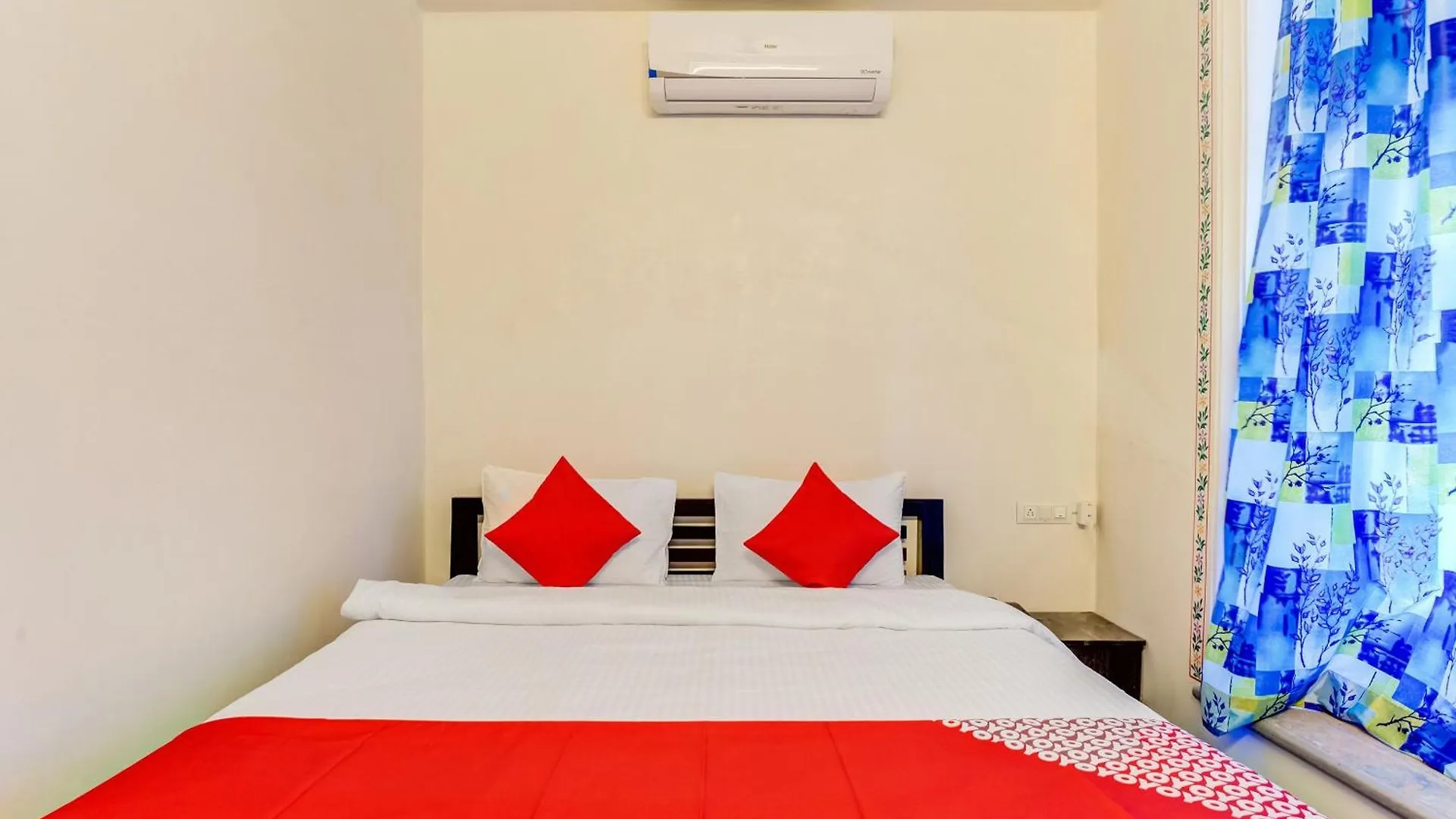 Hotel O Achrol Haveli Sukher 우다이푸르 4*,  인도